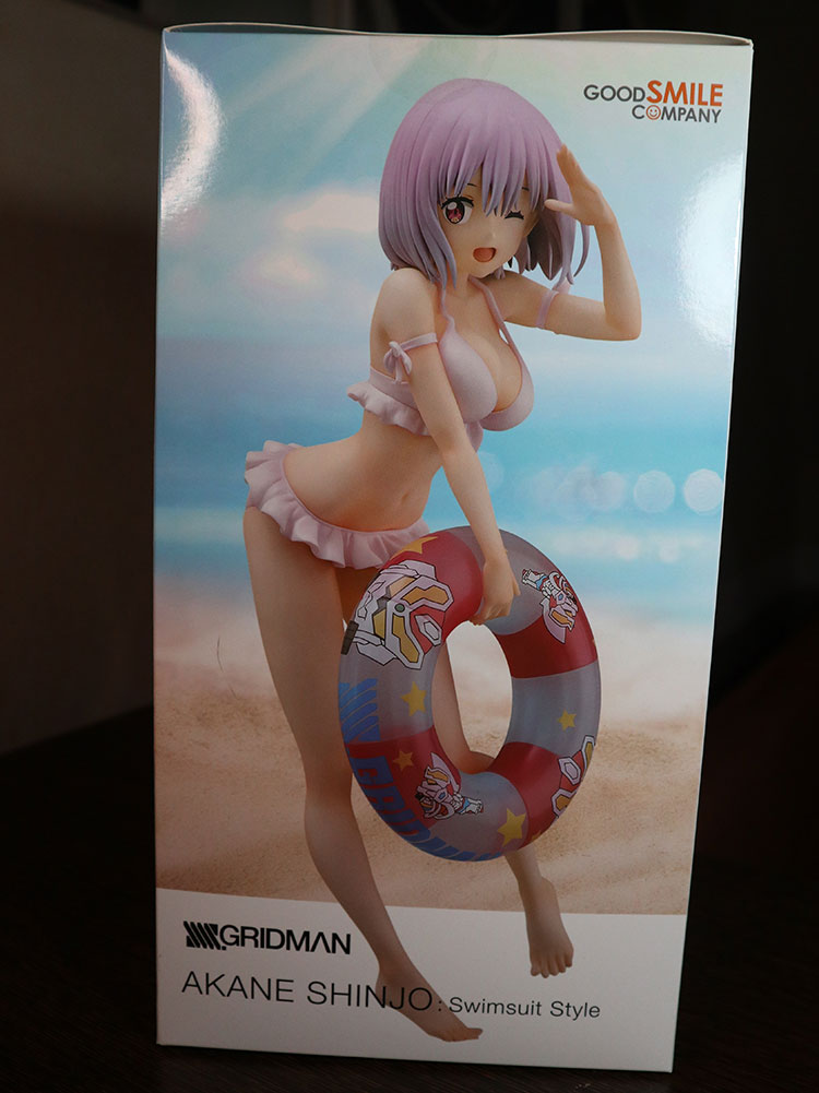 akane shinjou aquamarine swimsuit box side