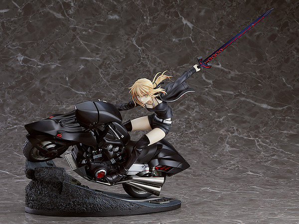 Saber Alter Cuirassier Noir