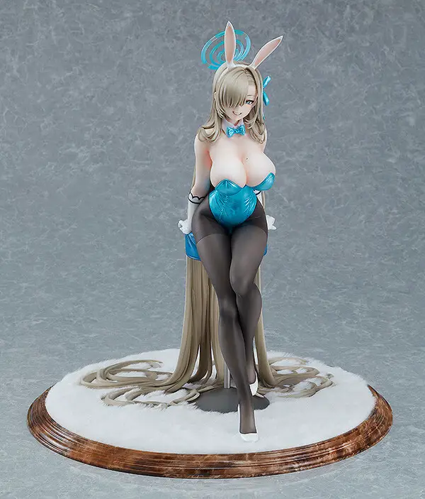 blue archive asuna bunny figure