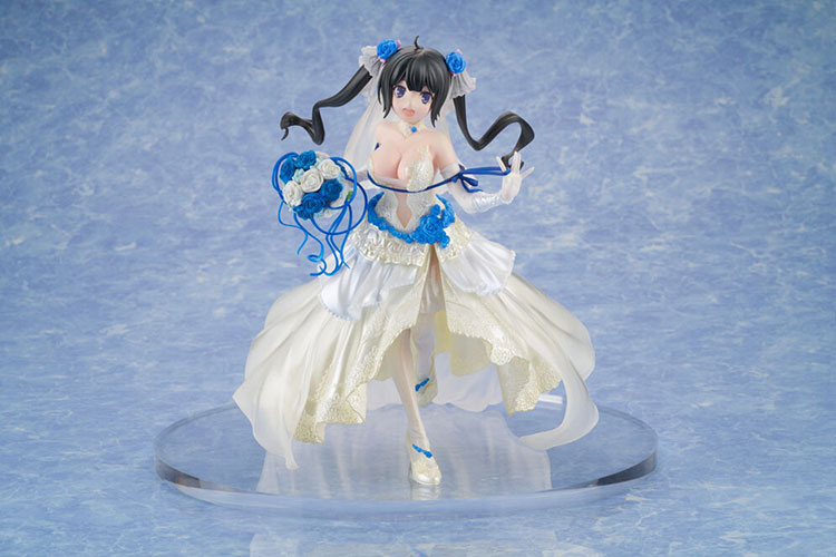 hestia wedding dress figure